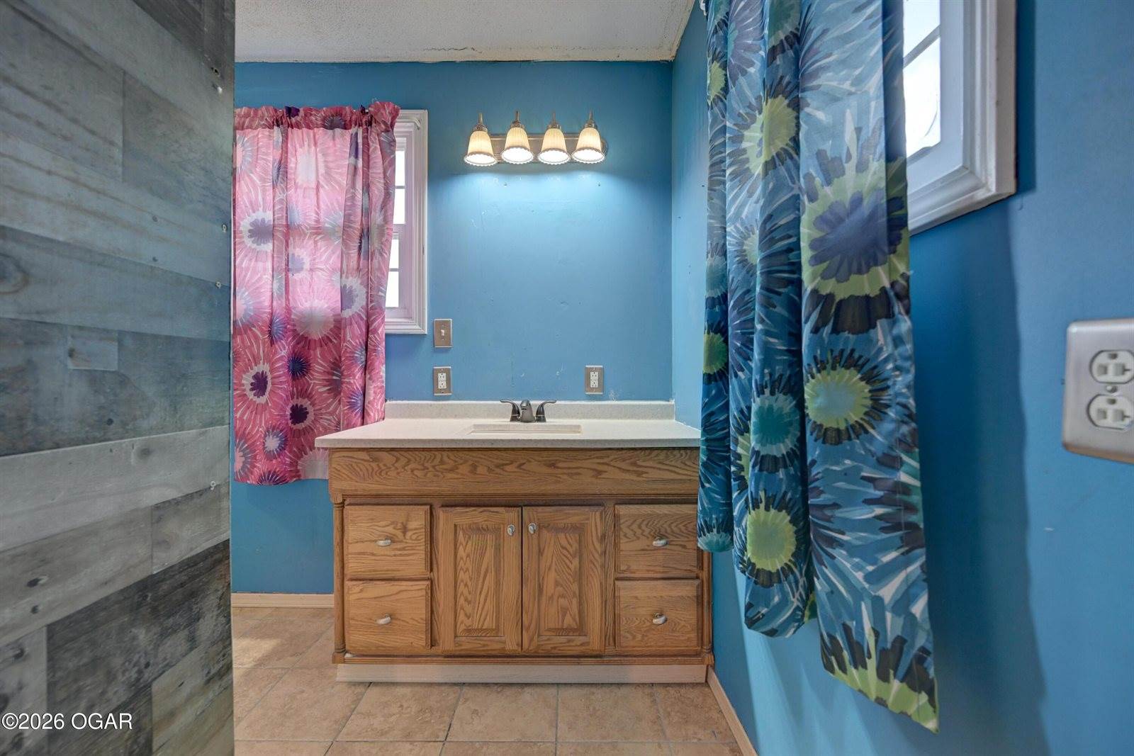 605 South Ozark Avenue, Joplin, MO 64801