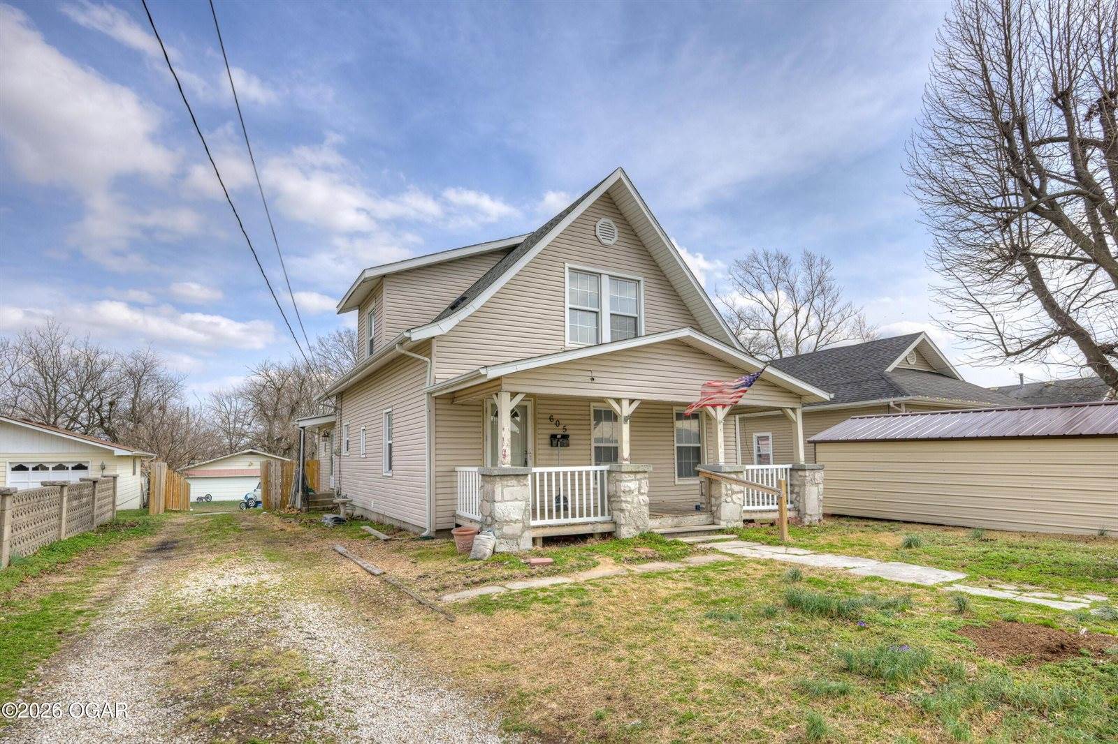 605 South Ozark Avenue, Joplin, MO 64801