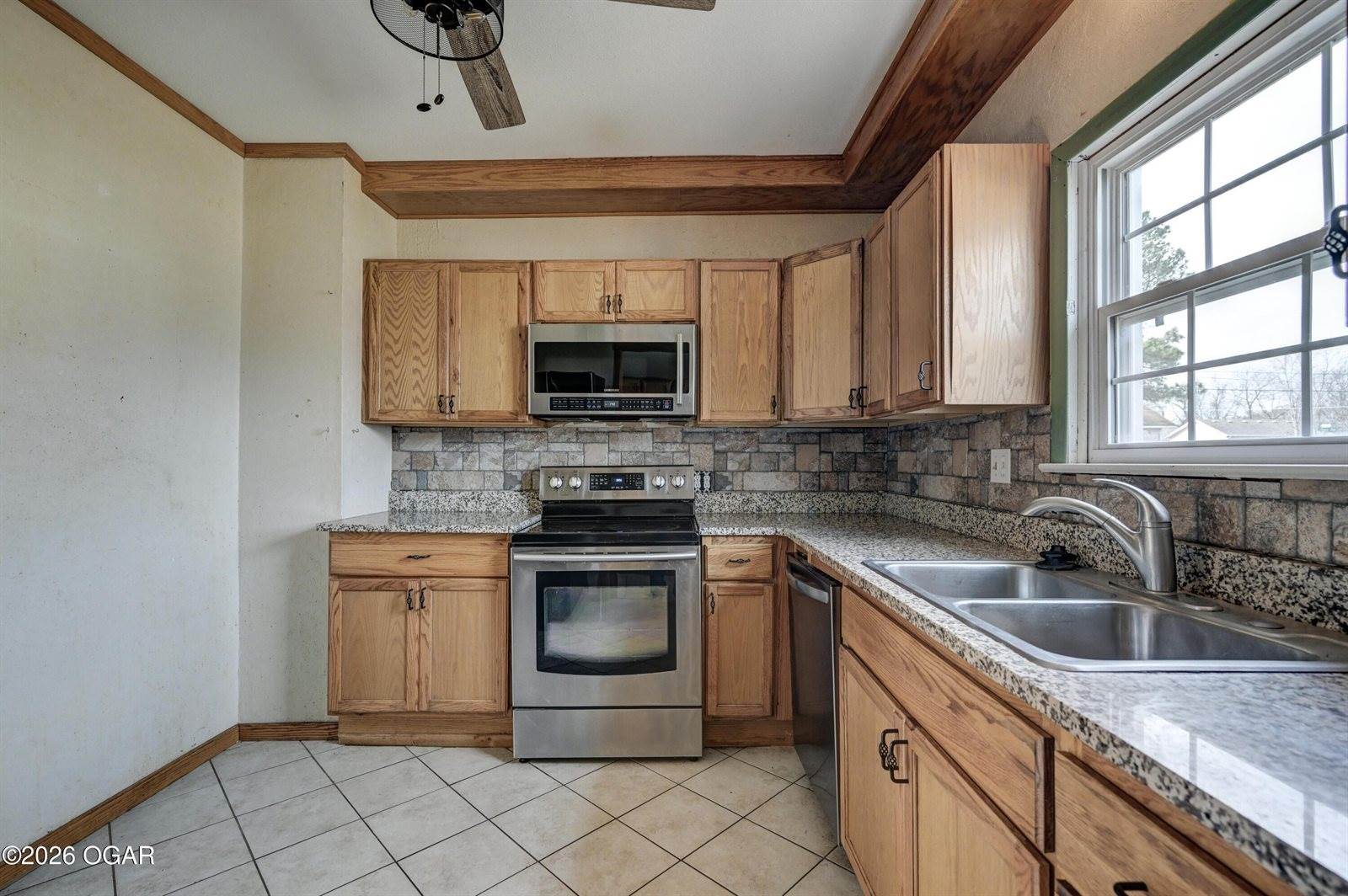 605 South Ozark Avenue, Joplin, MO 64801