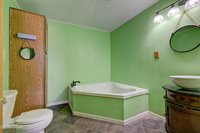 605 South Ozark Avenue, Joplin, MO 64801