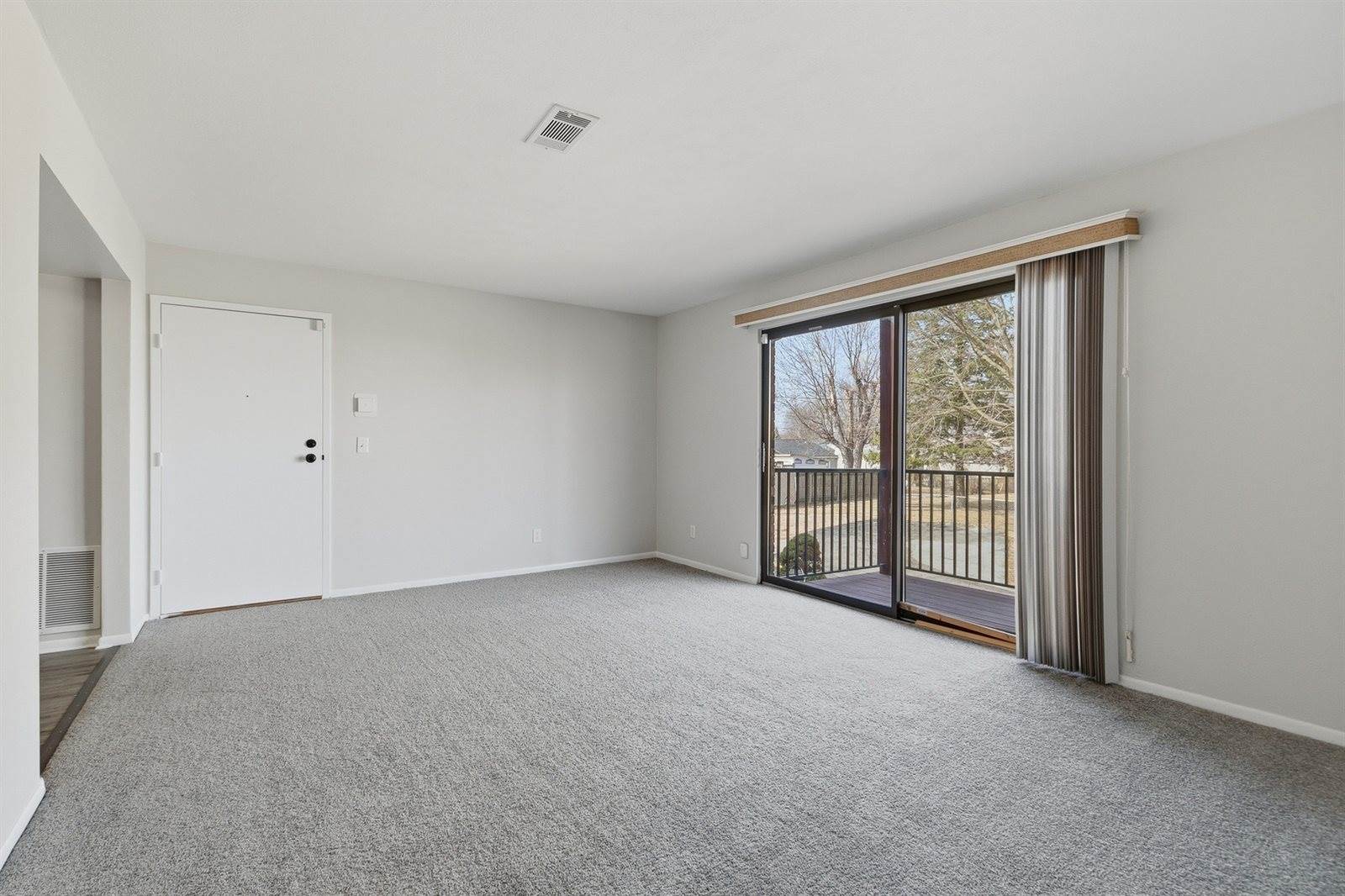 5102 25th Avenue Court, Moline, IL 61265