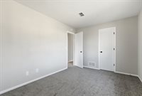 5102 25th Avenue Court, Moline, IL 61265