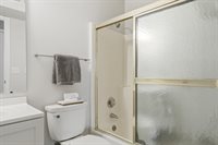 5102 25th Avenue Court, Moline, IL 61265