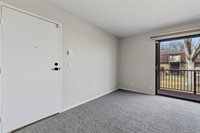 5102 25th Avenue Court, Moline, IL 61265