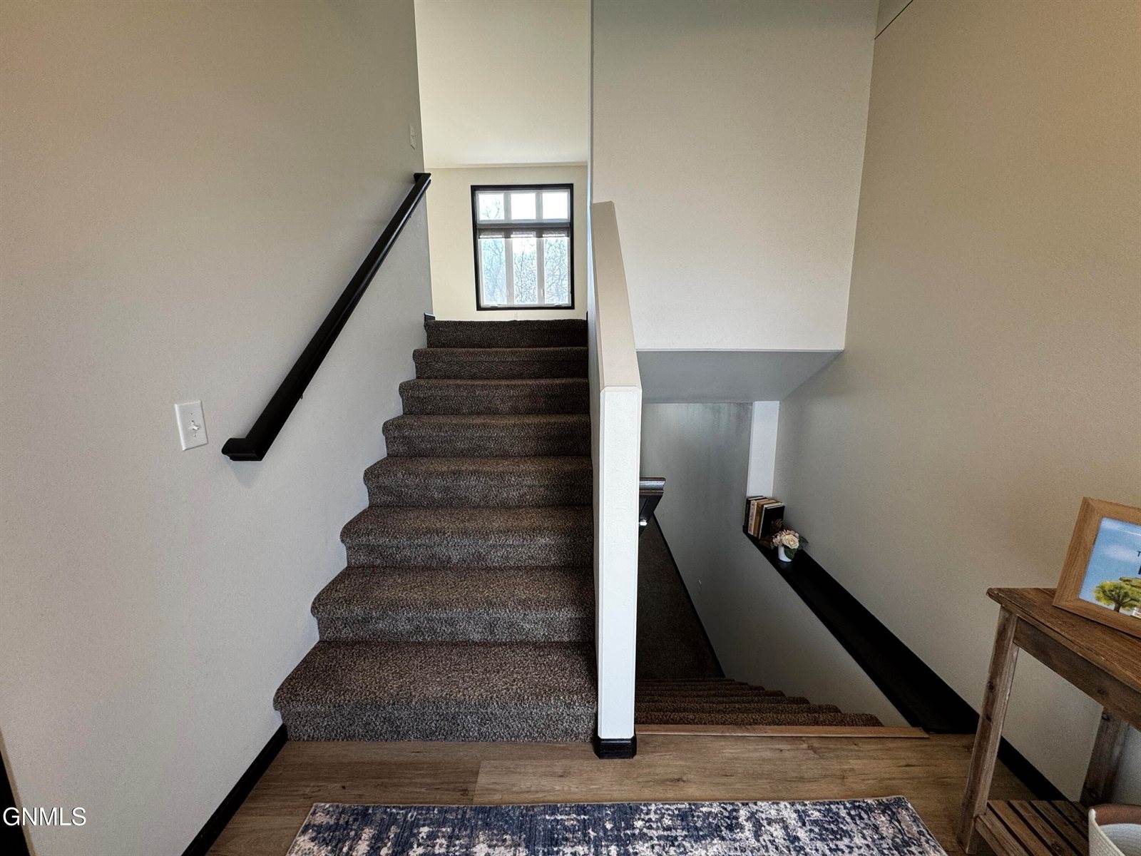 3717 Mckenzie Drive SE, Mandan, ND 58554