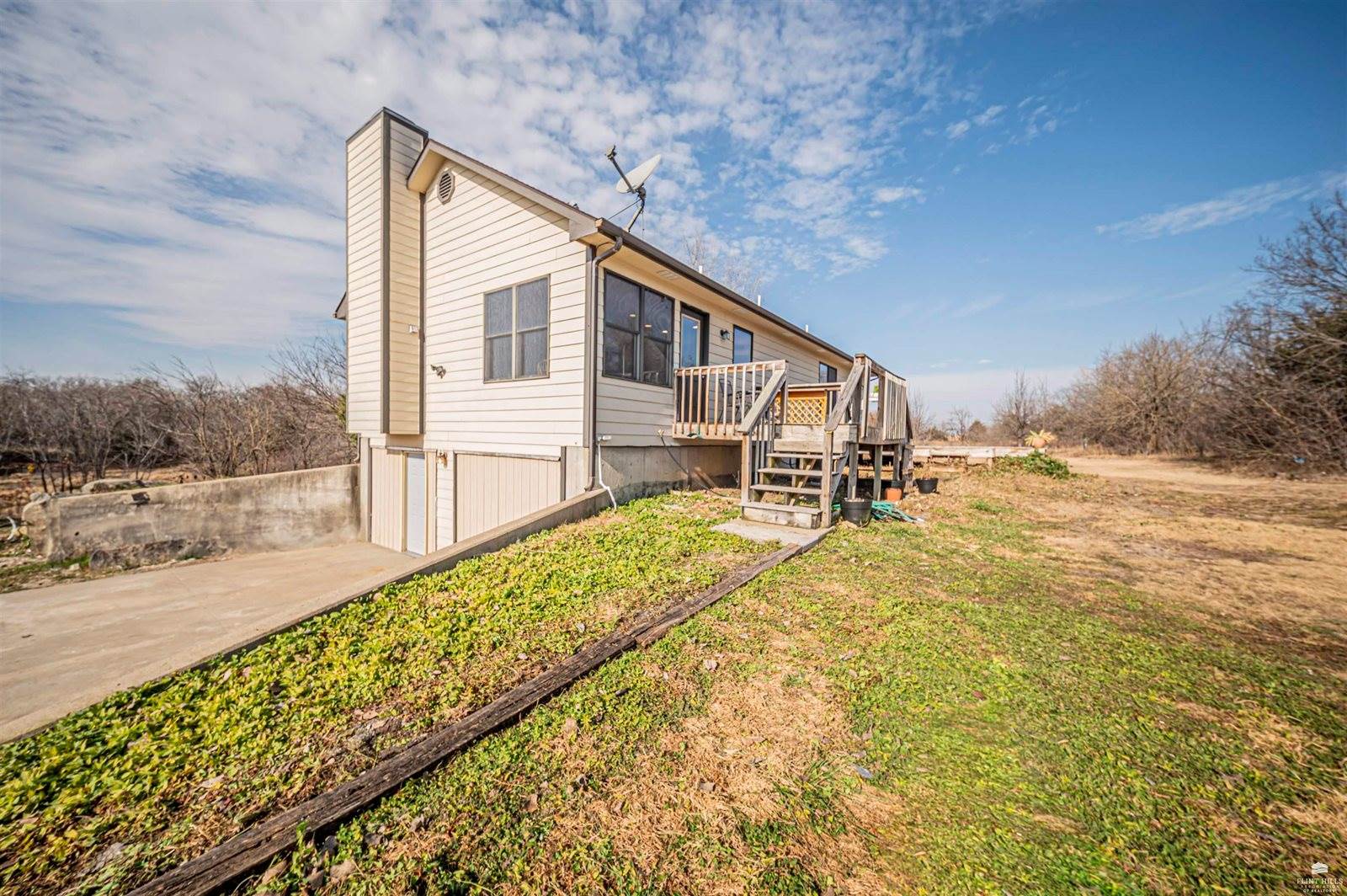 3257 Union Road, Junction City, KS 66441
