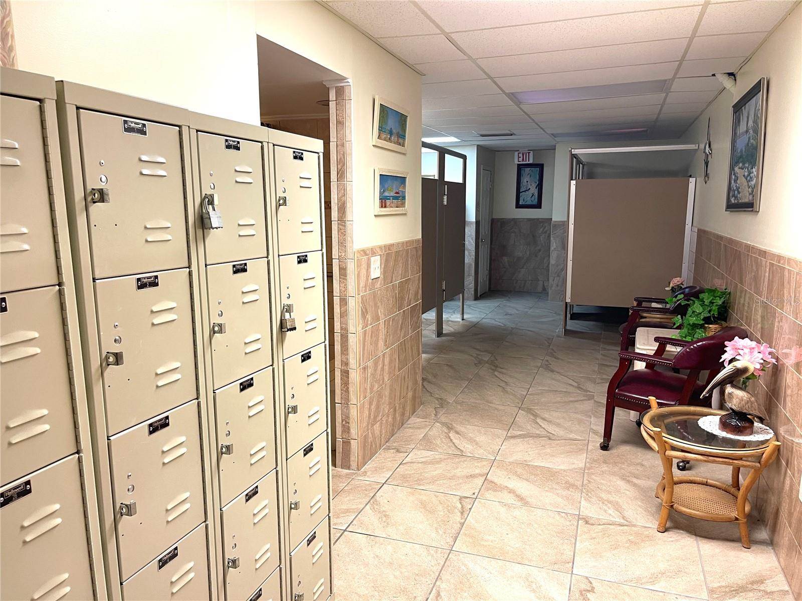 9950 62ND Terrace North, #106, Saint Petersburg, FL 33708