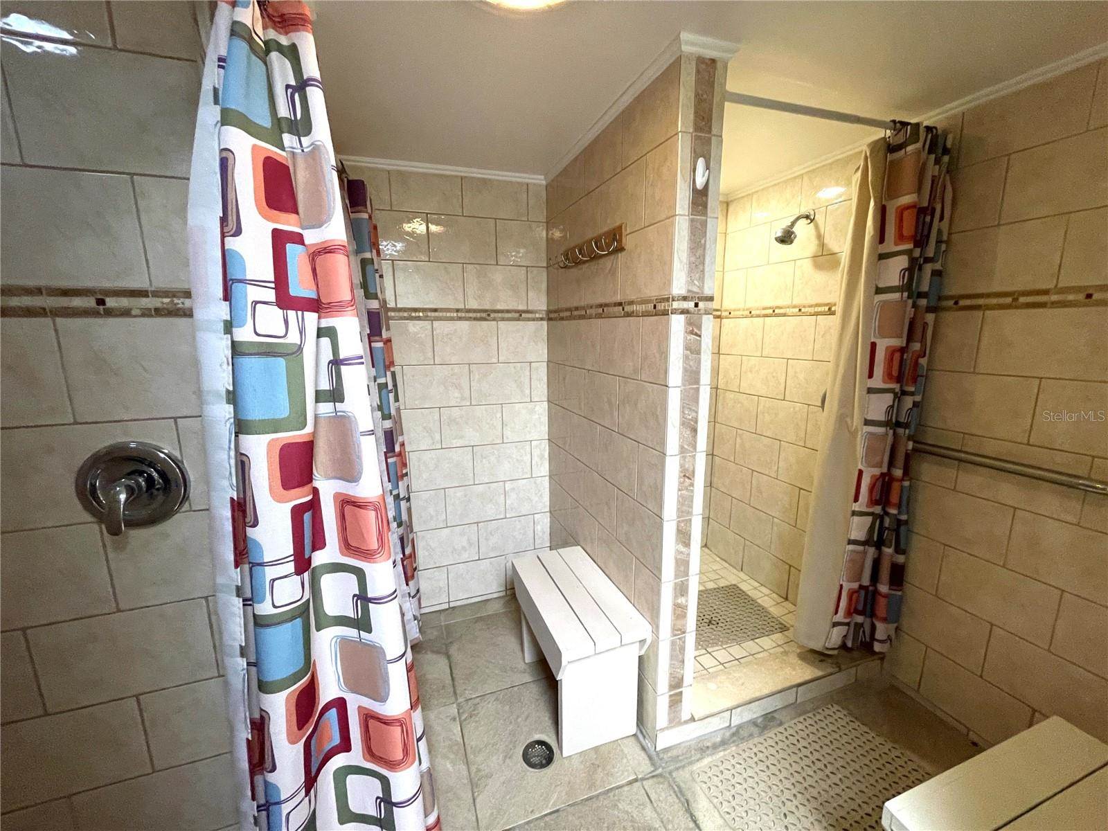 9950 62ND Terrace North, #106, Saint Petersburg, FL 33708