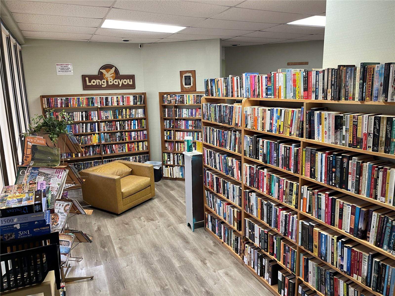 9950 62ND Terrace North, #106, Saint Petersburg, FL 33708