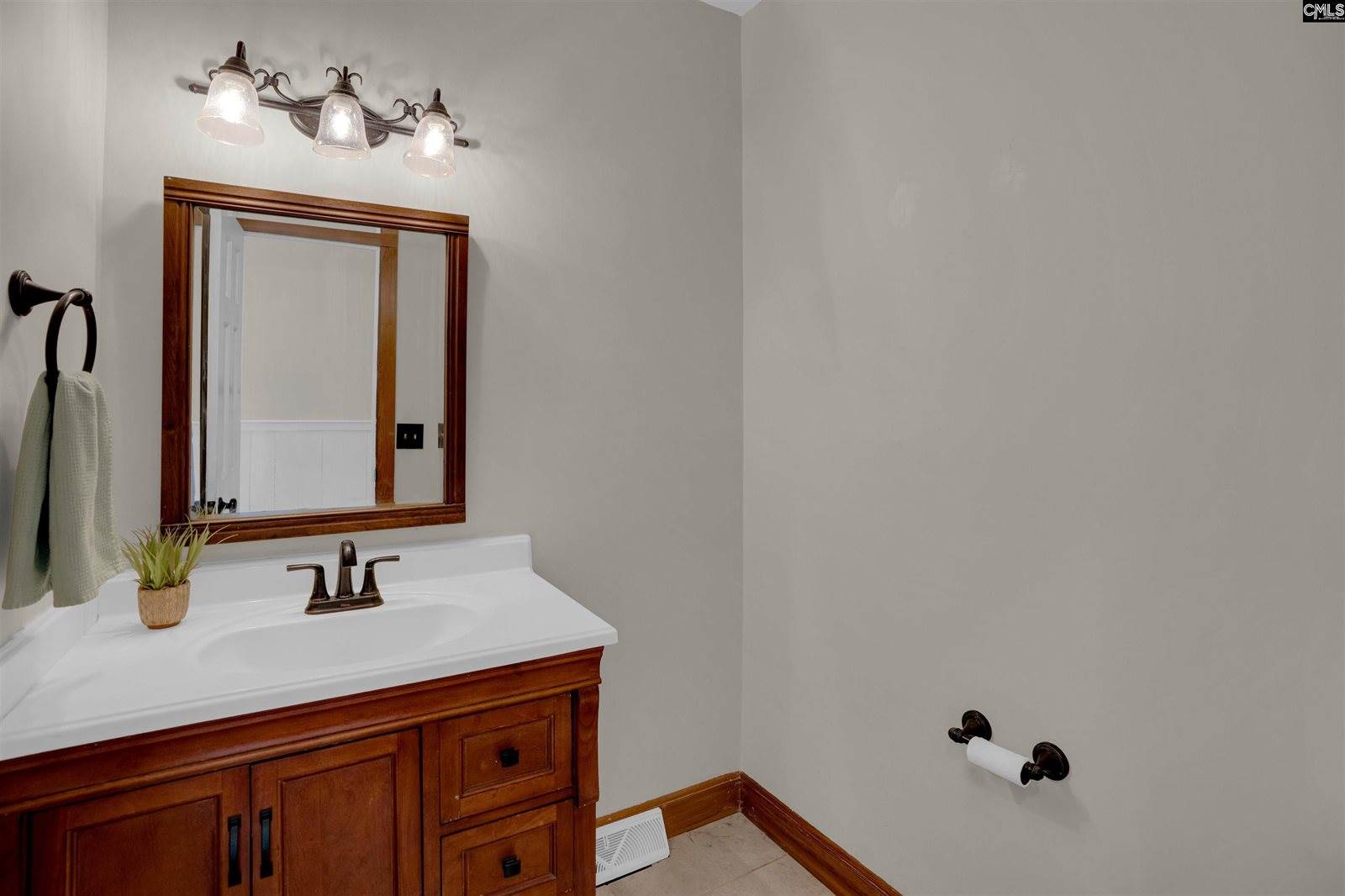 508 Barr, Lexington, SC 29072