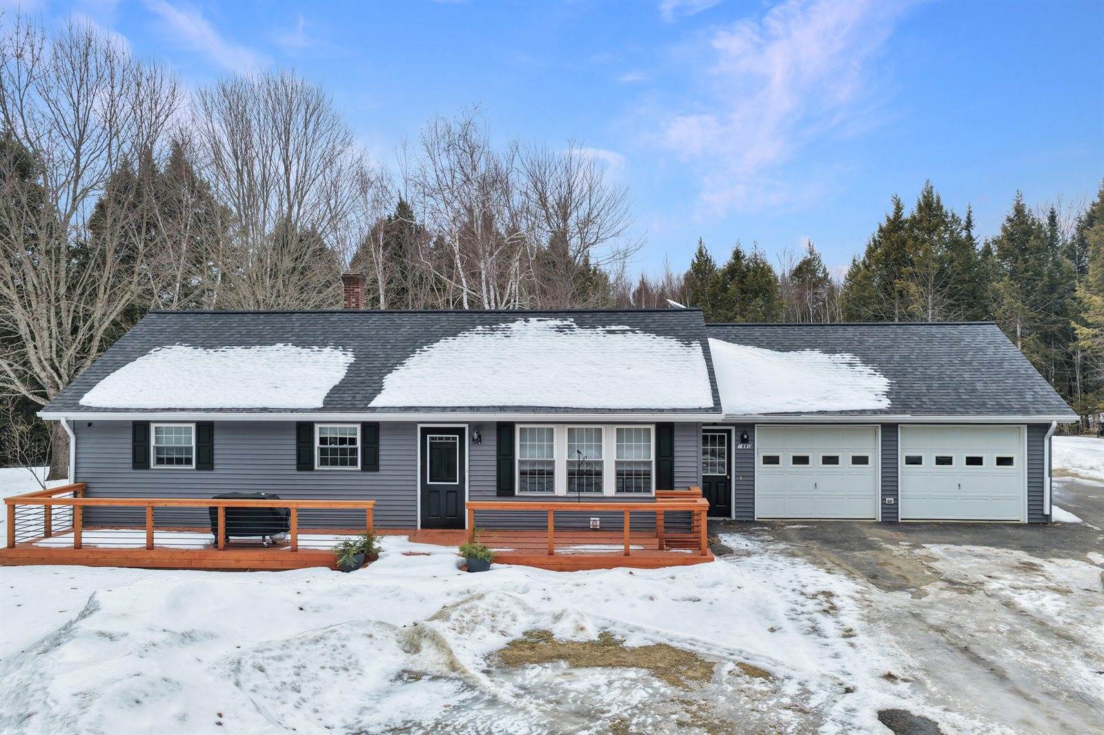 1880 Mattamiscontis Road, Mattamiscontis Township, ME 04457