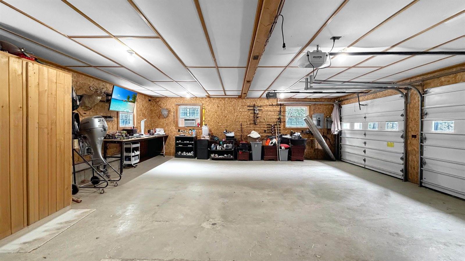 1880 Mattamiscontis Road, Mattamiscontis Township, ME 04457