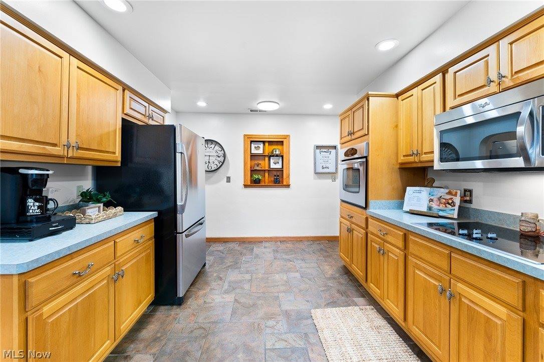 11671 Green Beaver Road, Canfield, OH 44406