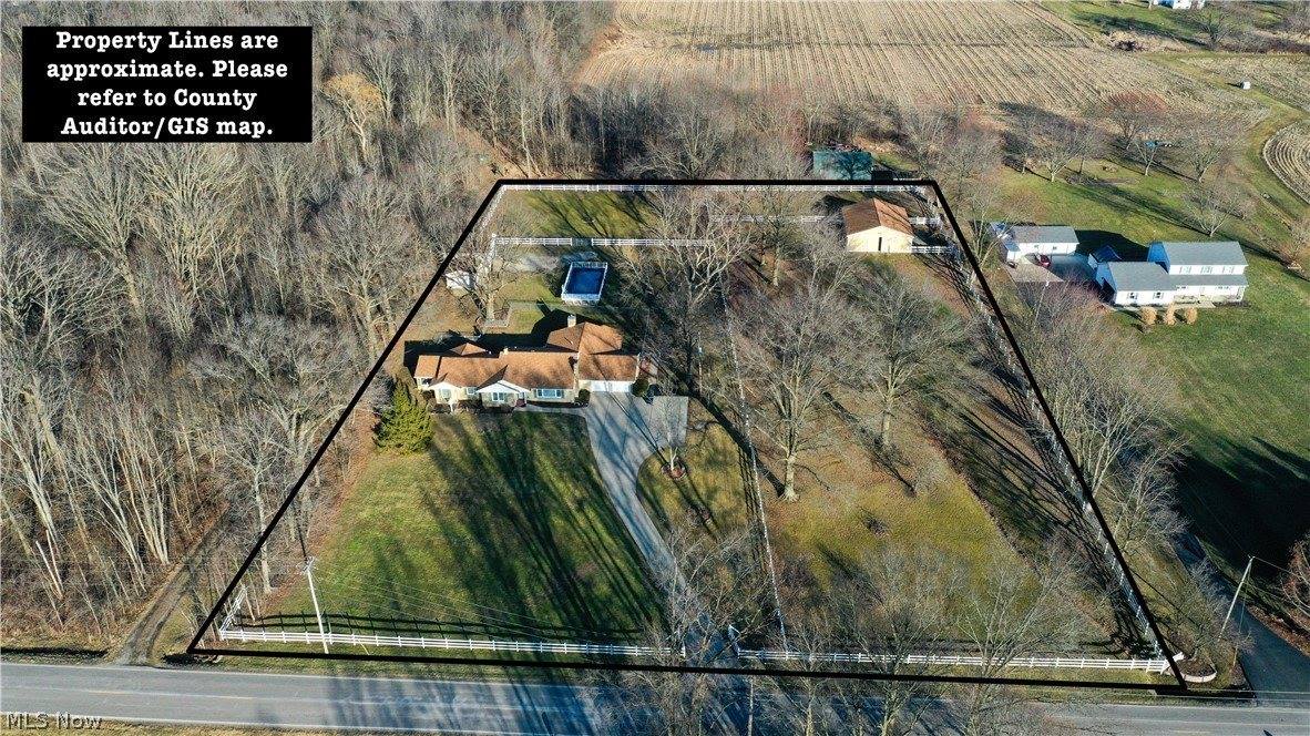 11671 Green Beaver Road, Canfield, OH 44406