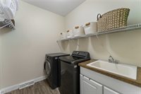 524 Berklee Drive, Poland, OH 44514