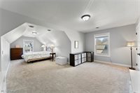 524 Berklee Drive, Poland, OH 44514