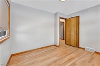 31 Eve Drive, Struthers, OH 44471