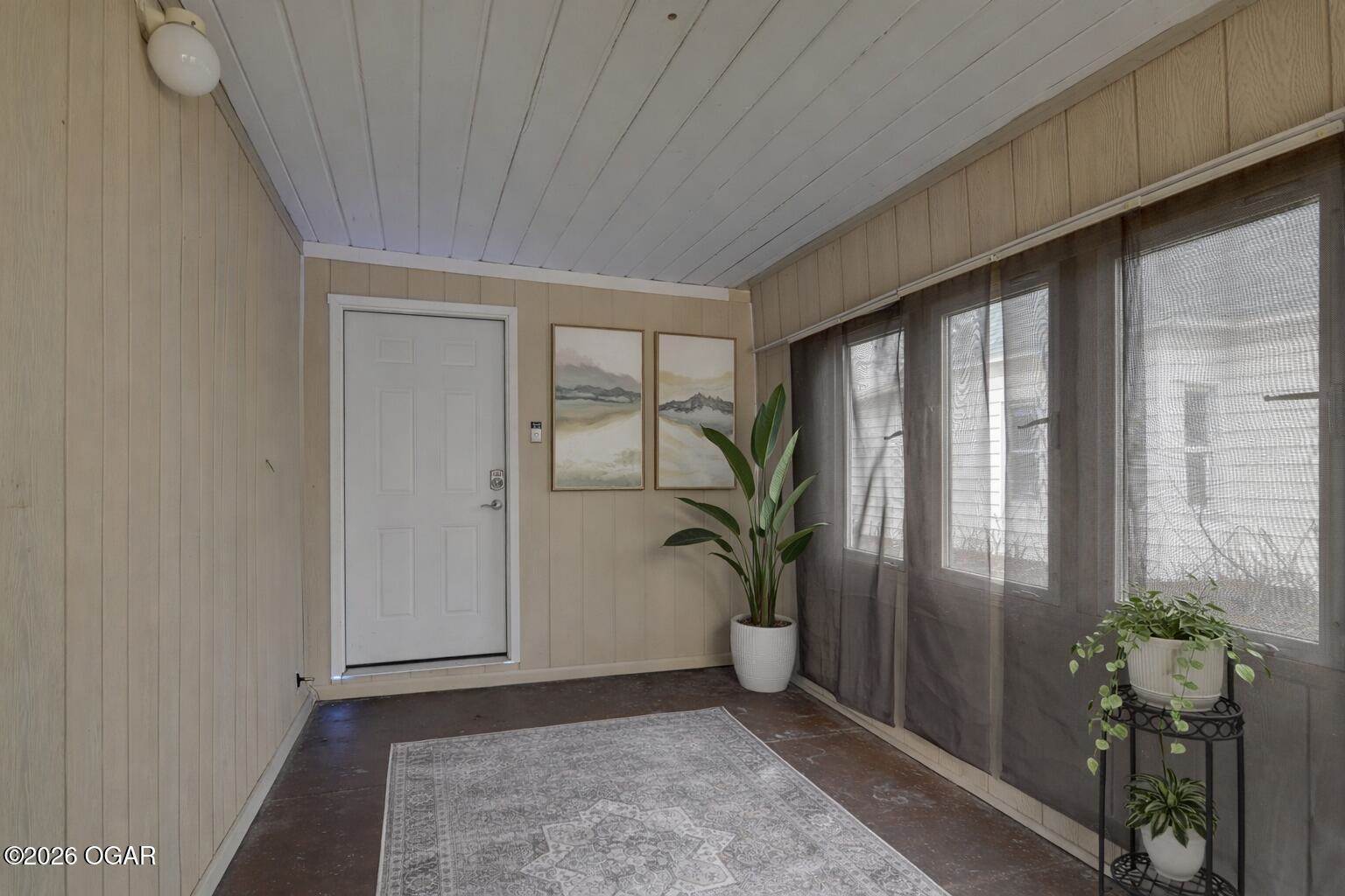 1321 West Nelson Street, Webb City, MO 64870