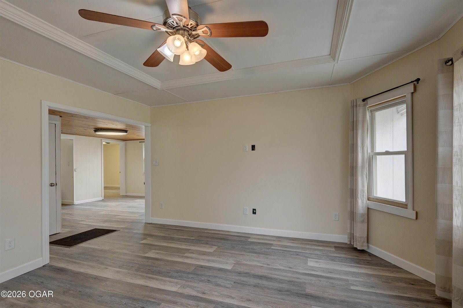 1321 West Nelson Street, Webb City, MO 64870