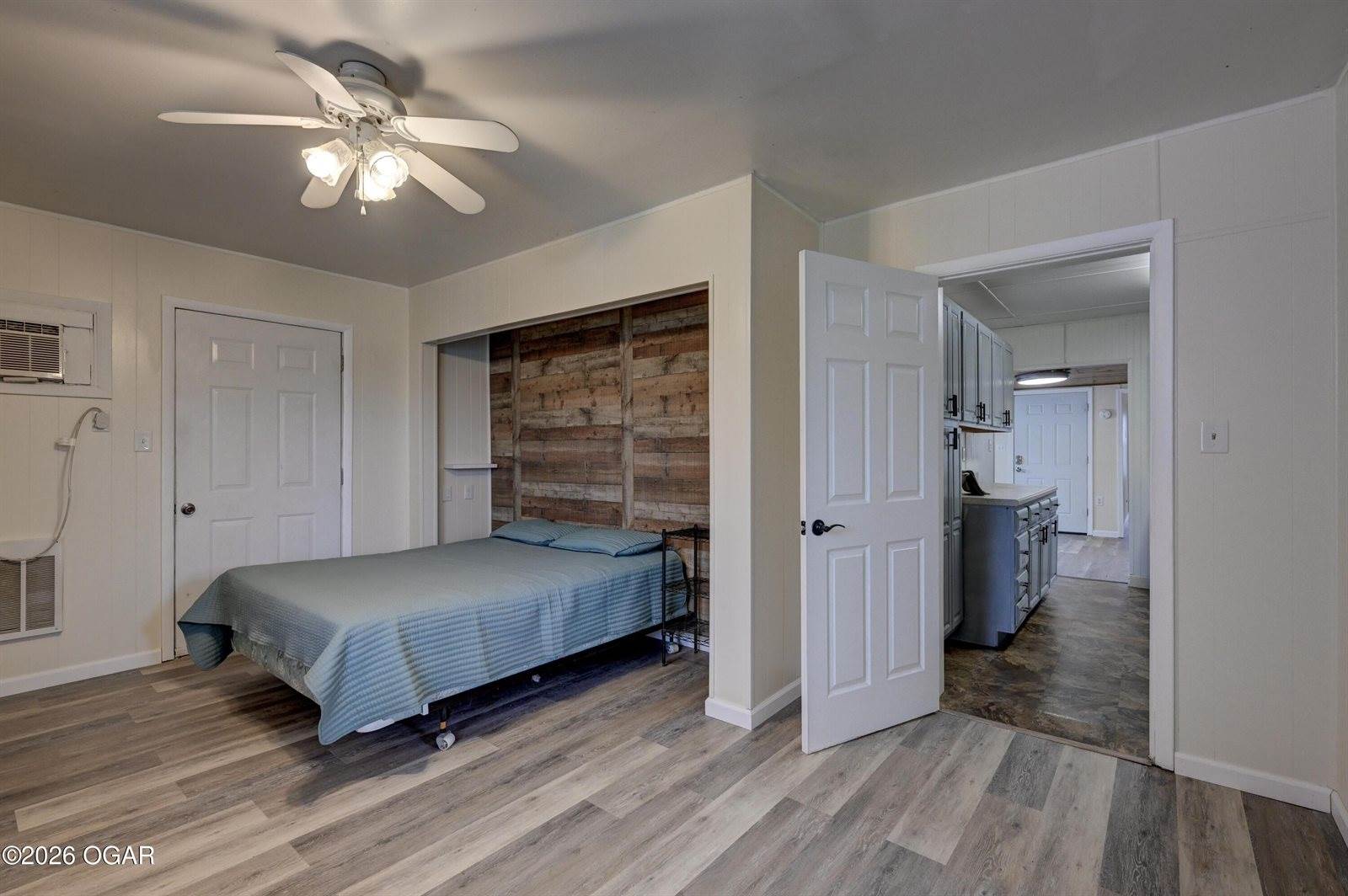 1321 West Nelson Street, Webb City, MO 64870