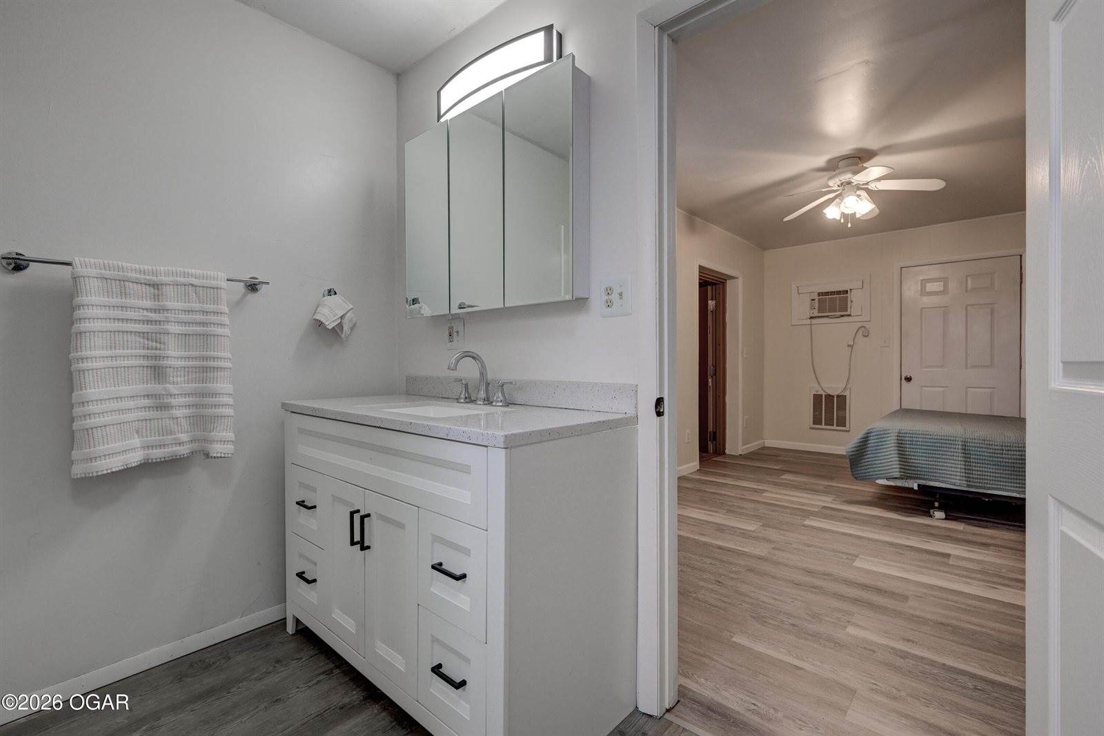 1321 West Nelson Street, Webb City, MO 64870