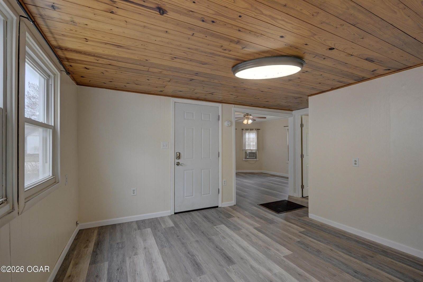 1321 West Nelson Street, Webb City, MO 64870