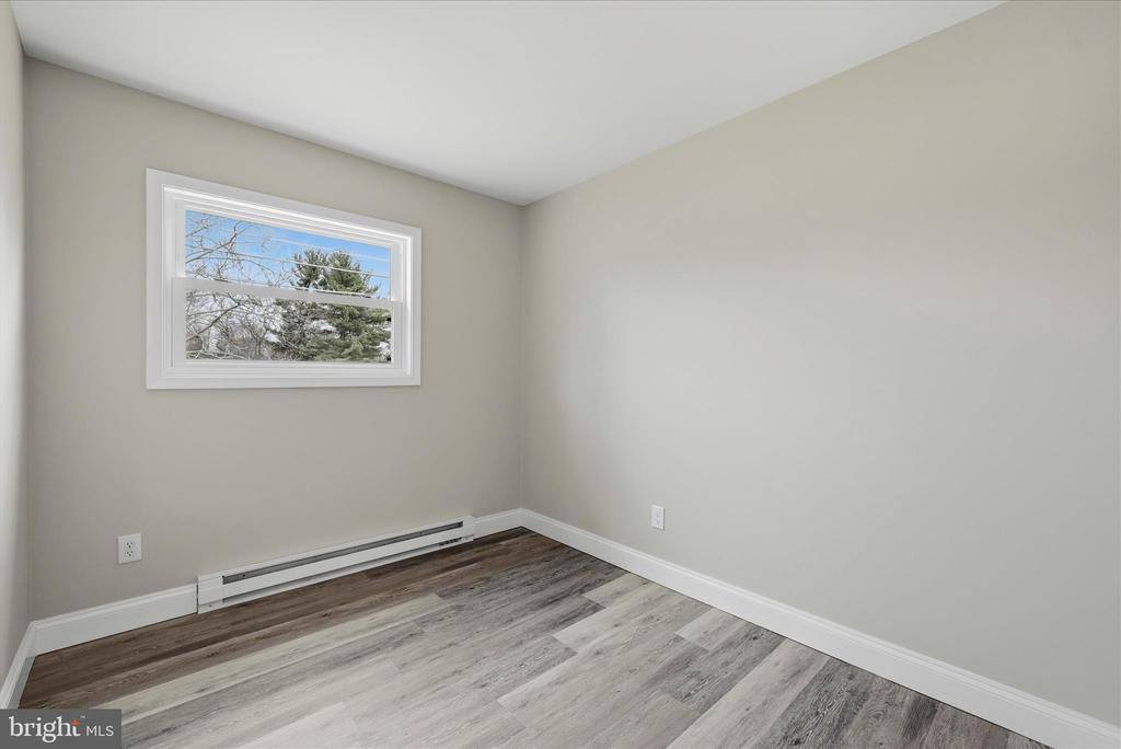 2967 South Pleasant Valley Road, Winchester, VA 22601