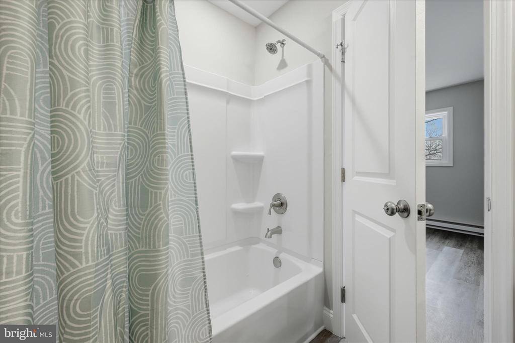 2967 South Pleasant Valley Road, Winchester, VA 22601