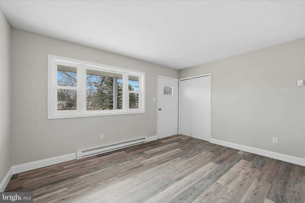 2967 South Pleasant Valley Road, Winchester, VA 22601