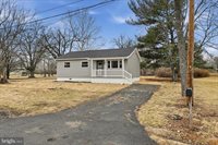 2967 South Pleasant Valley Road, Winchester, VA 22601