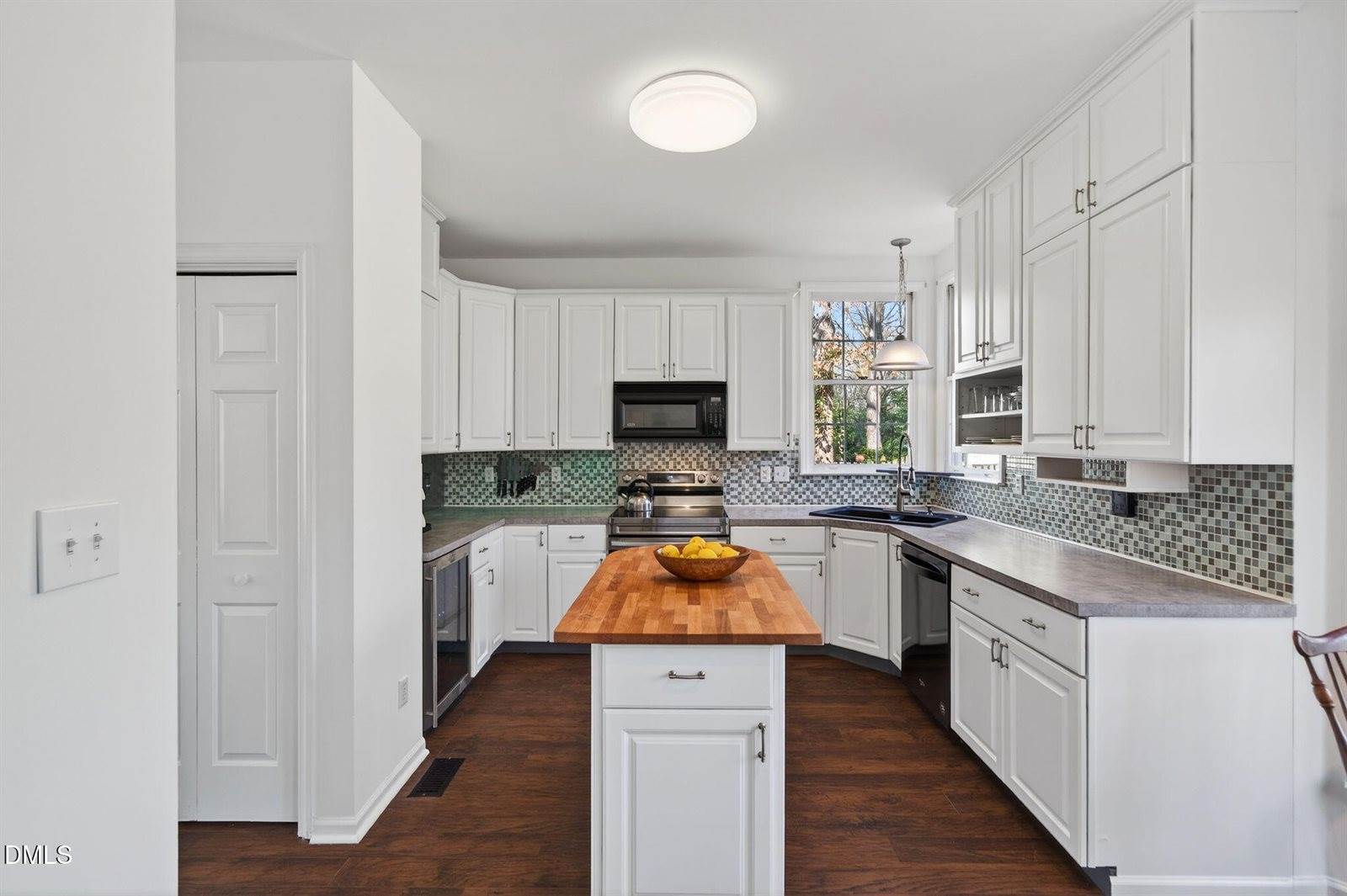 5108 Fairmead Circle, Raleigh, NC 27613