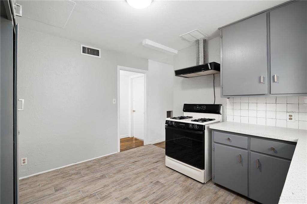 1808 North Cummings Avenue, Mission, TX 78572