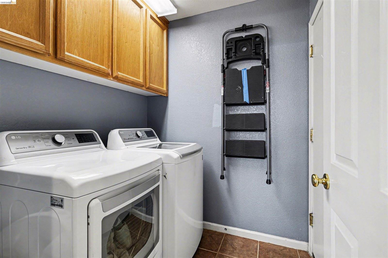 193 Mike Gartrell Cir, Sacramento, CA 95835