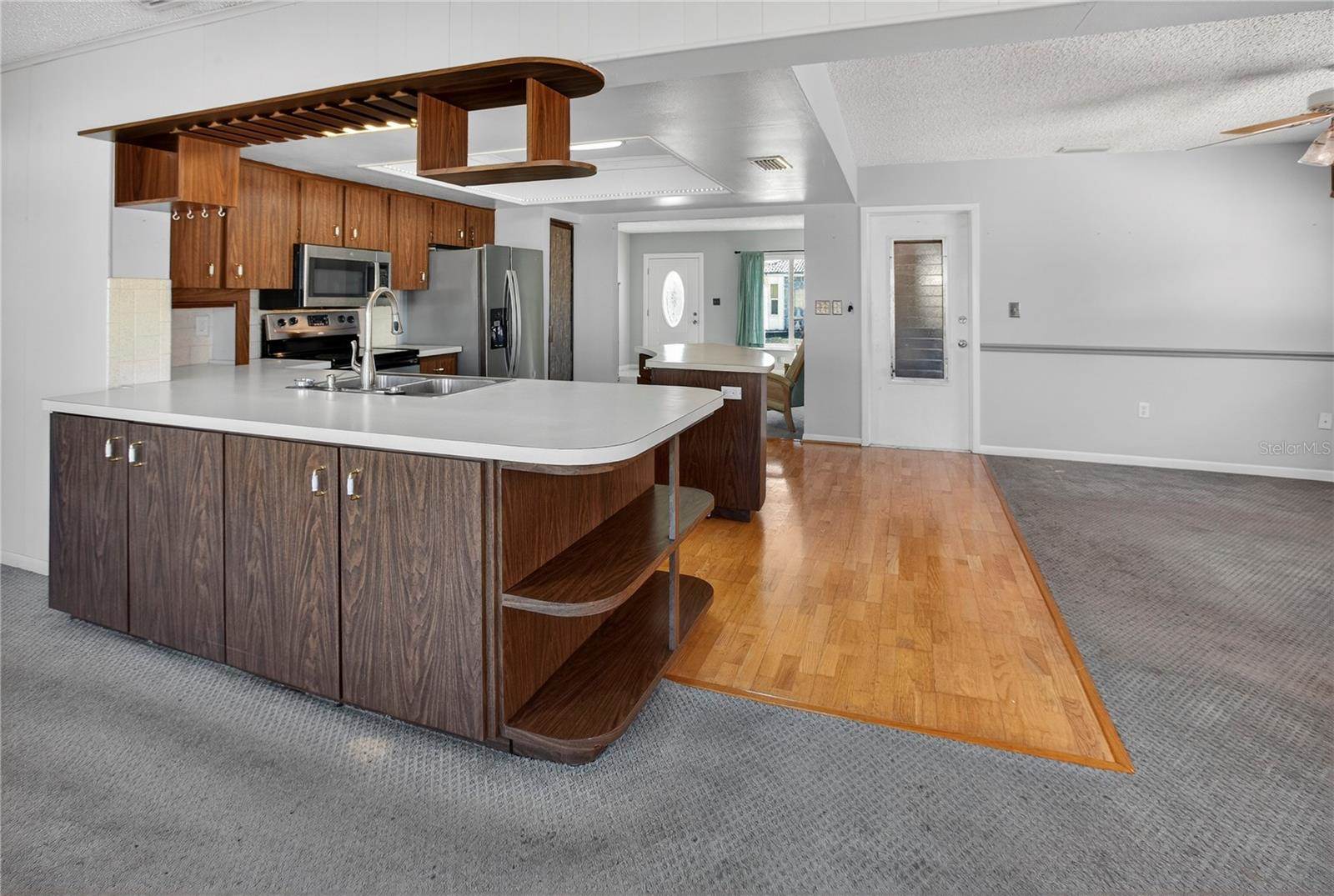 5409 Magnolia Trail North, #5409, Pinellas Park, FL 33782