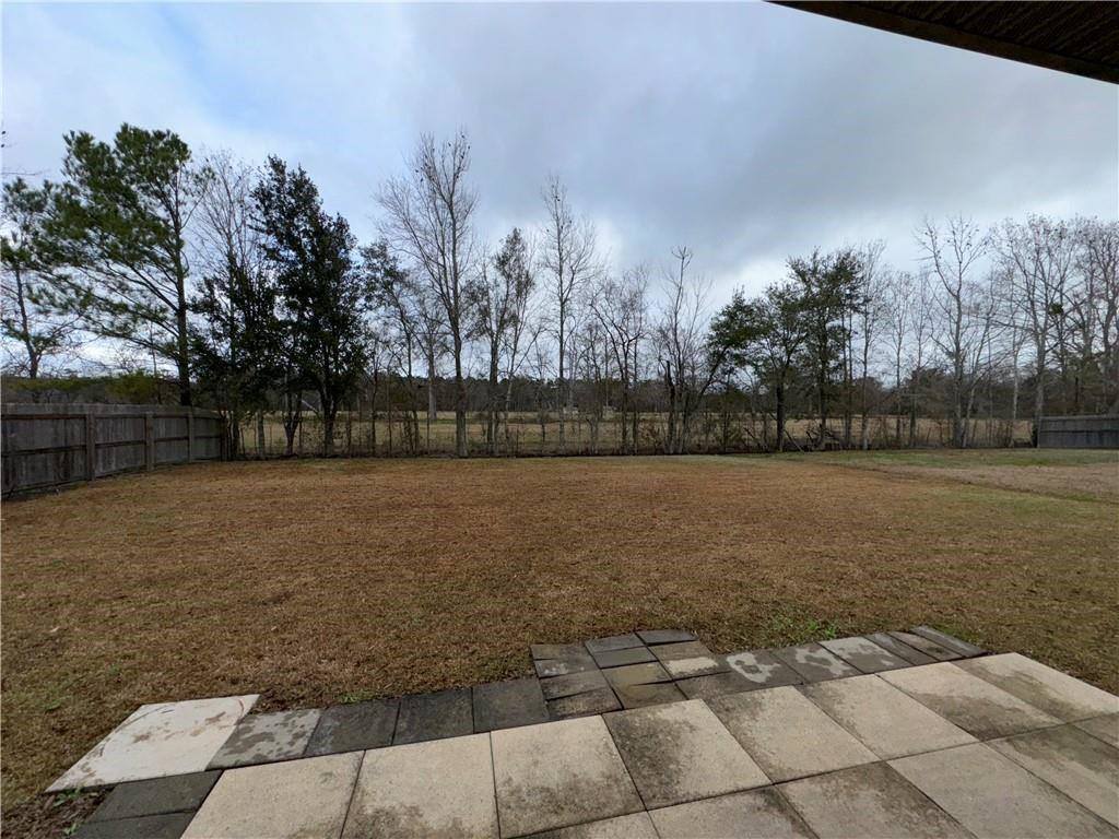 42225 Atmore Place, Ponchatoula, LA 70454