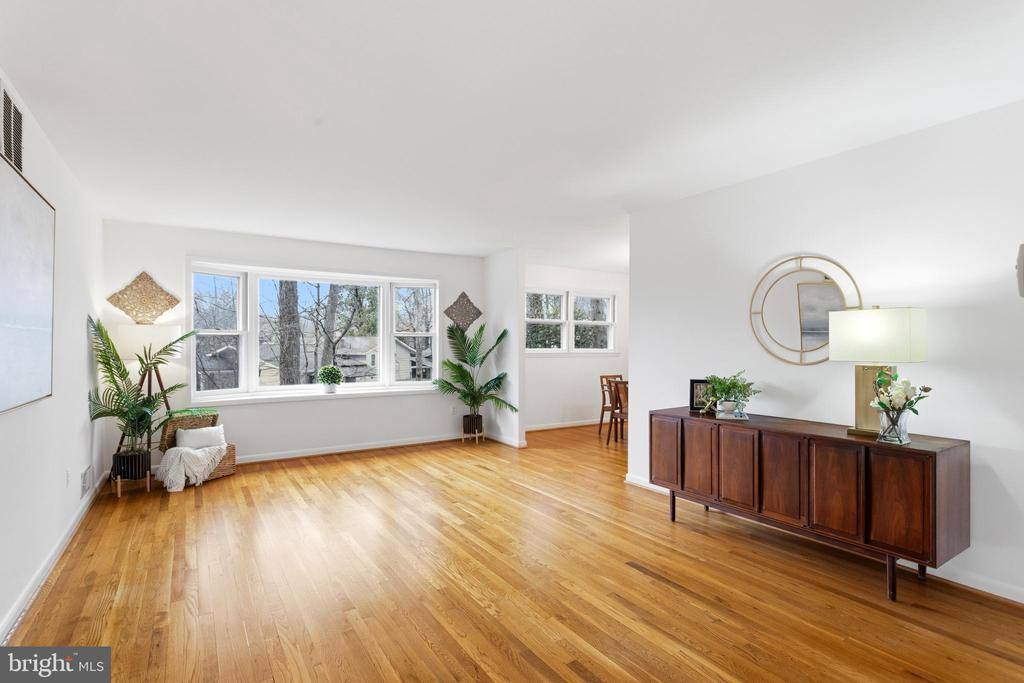 11705 Devilwood Court, Potomac, MD 20854