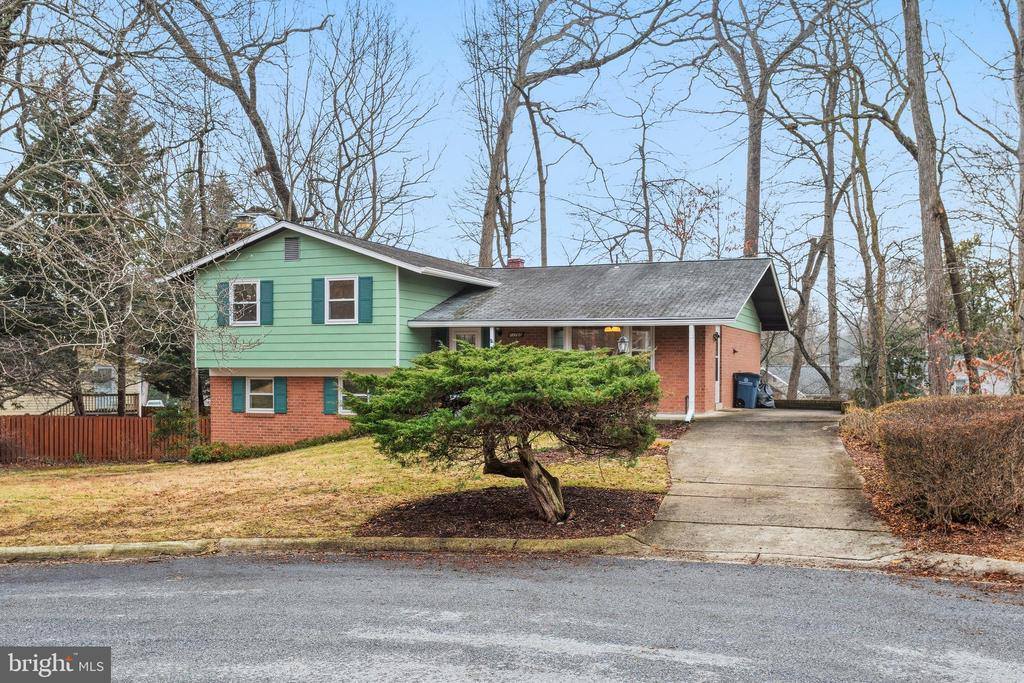 11705 Devilwood Court, Potomac, MD 20854