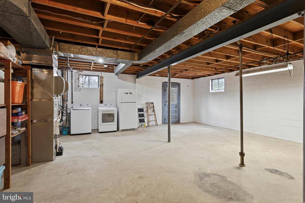 11705 Devilwood Court, Potomac, MD 20854