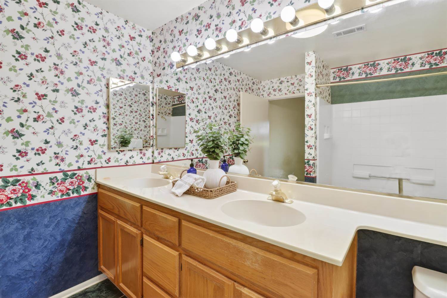 8020 Walerga Road, Antelope, CA 95843