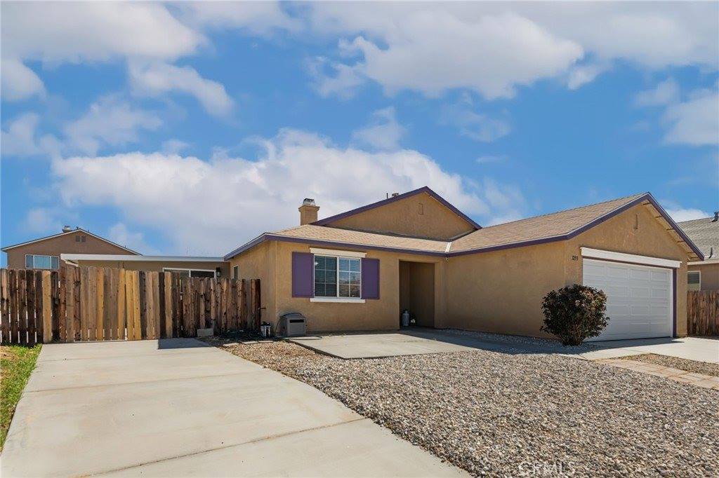 13293 Spicewood Court, Victorville, CA 92392