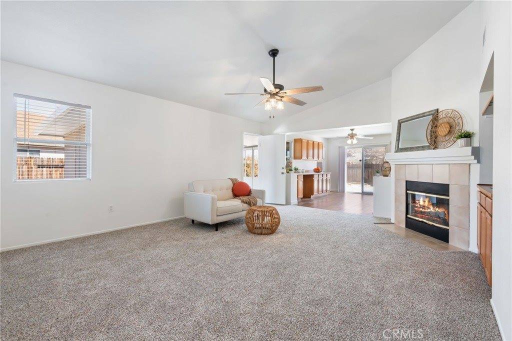 13293 Spicewood Court, Victorville, CA 92392