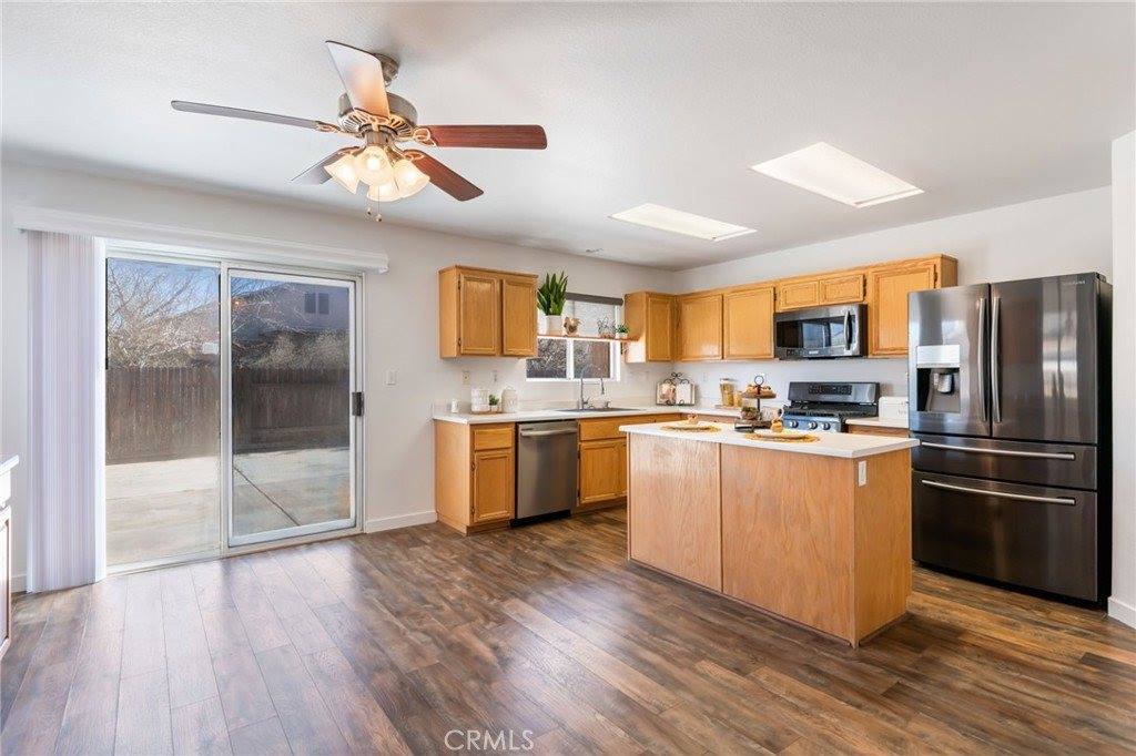 13293 Spicewood Court, Victorville, CA 92392