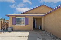 13293 Spicewood Court, Victorville, CA 92392