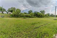 800 & 804 Jerry Drive, Junction City, KS 66441