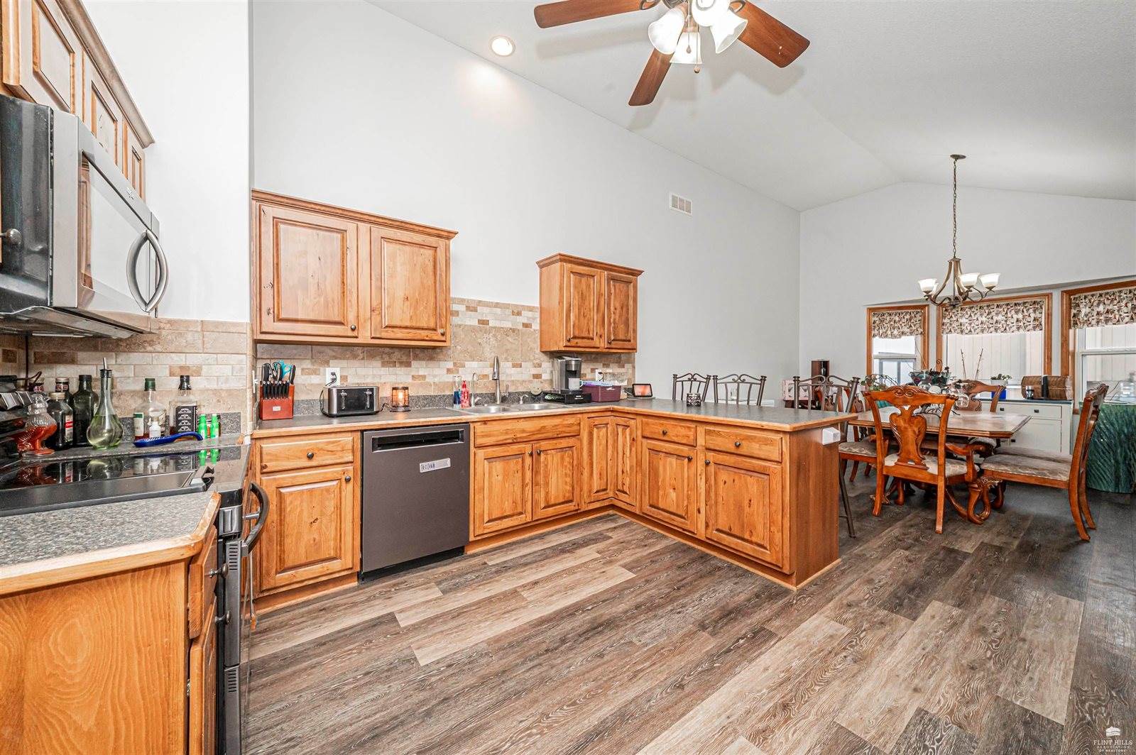2714 Elm Creek Drive, Junction City, KS 66441