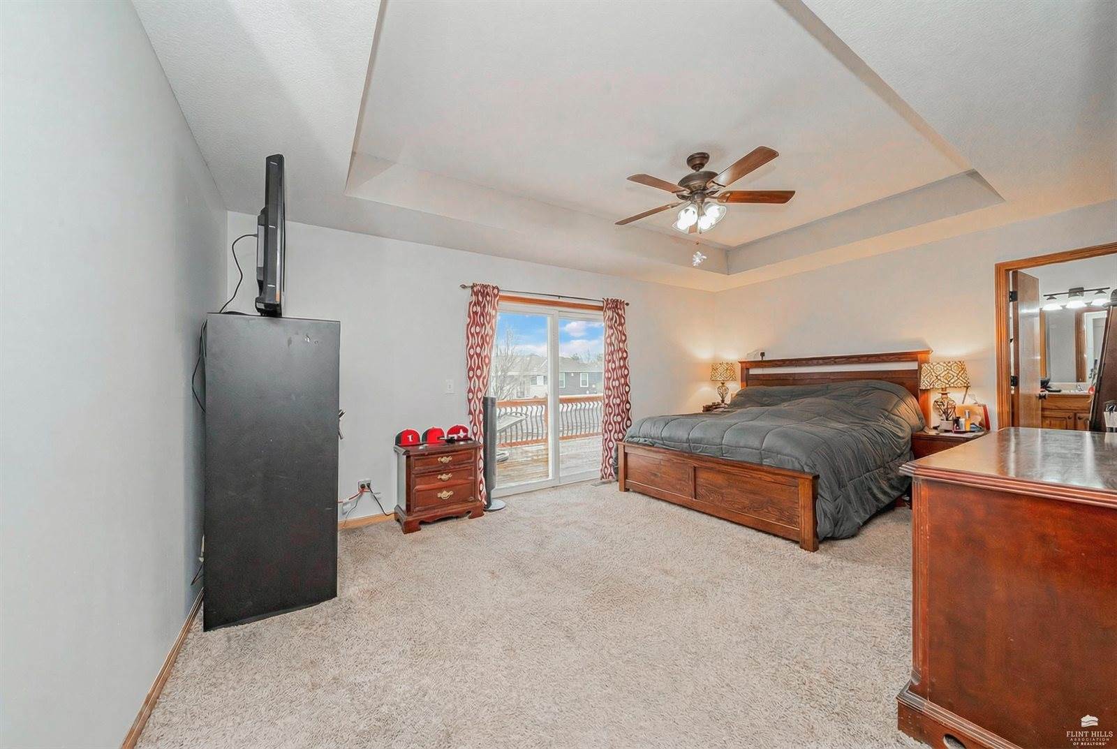 2714 Elm Creek Drive, Junction City, KS 66441