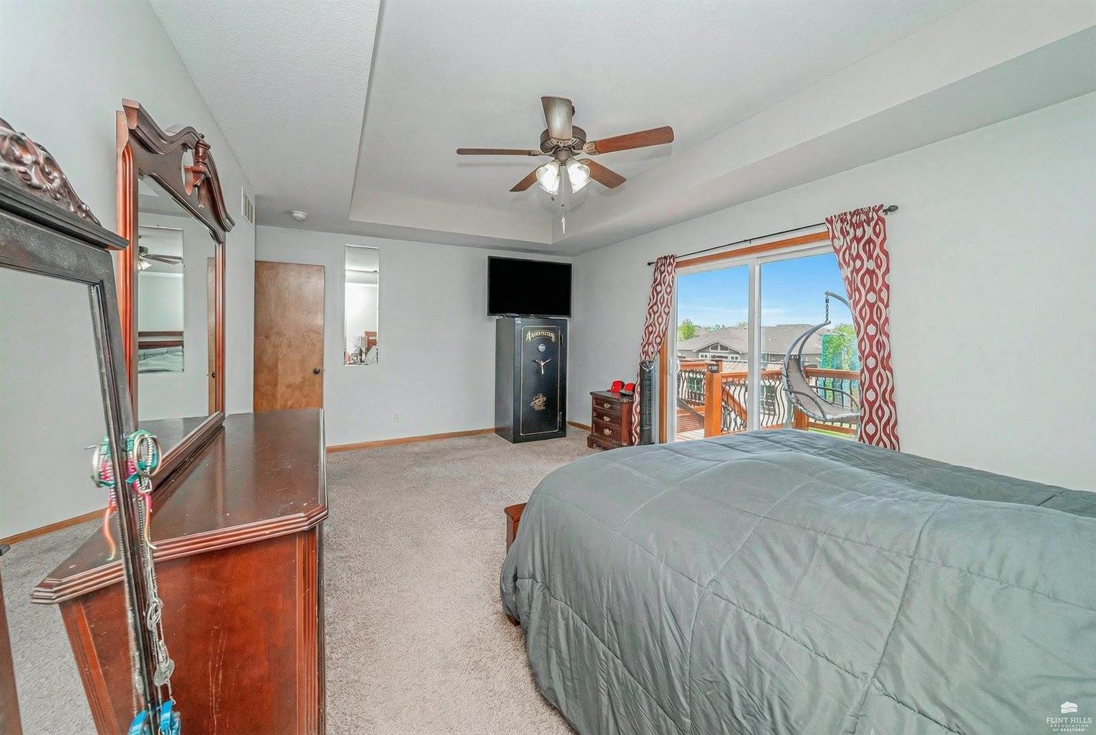 2714 Elm Creek Drive, Junction City, KS 66441