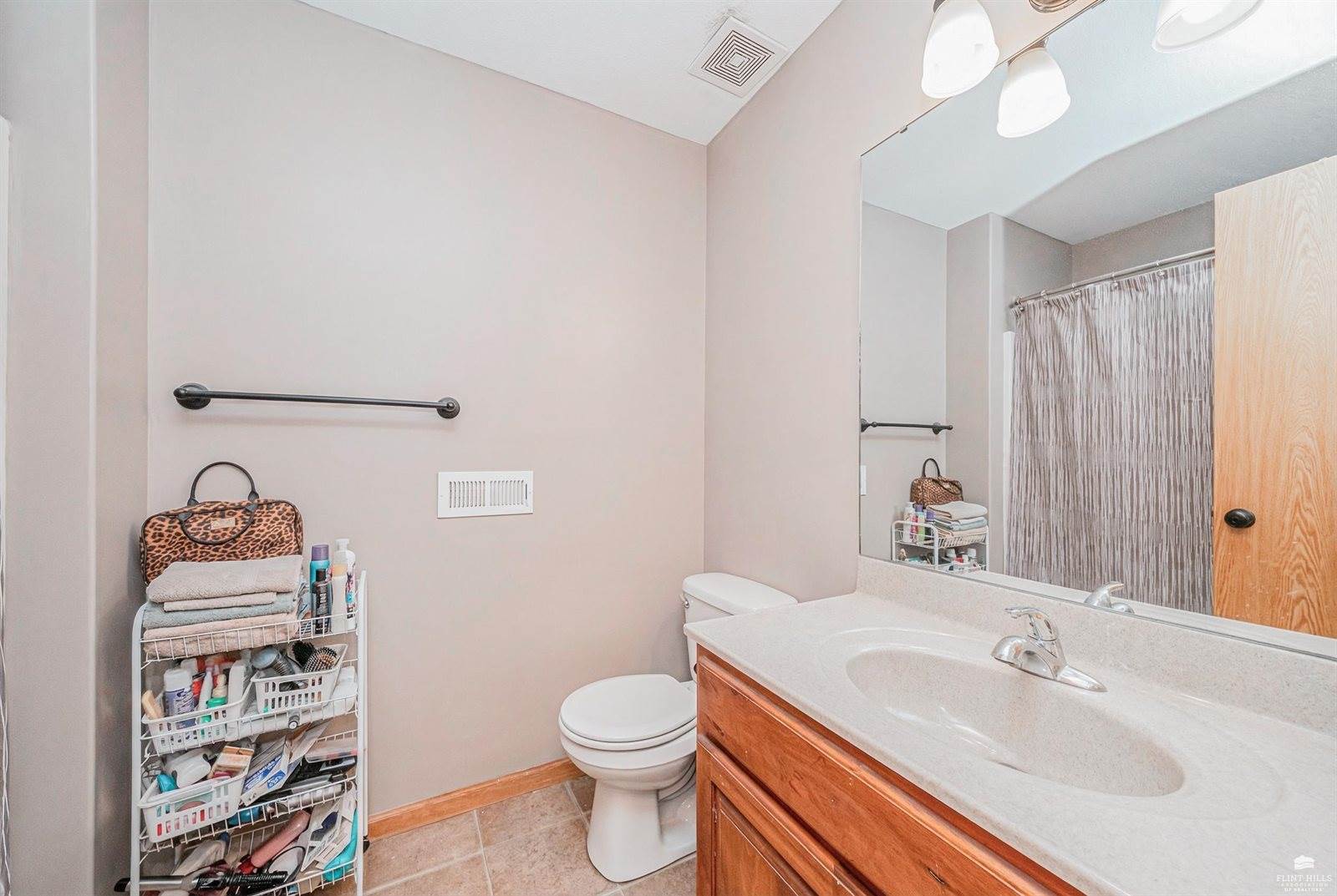 2714 Elm Creek Drive, Junction City, KS 66441