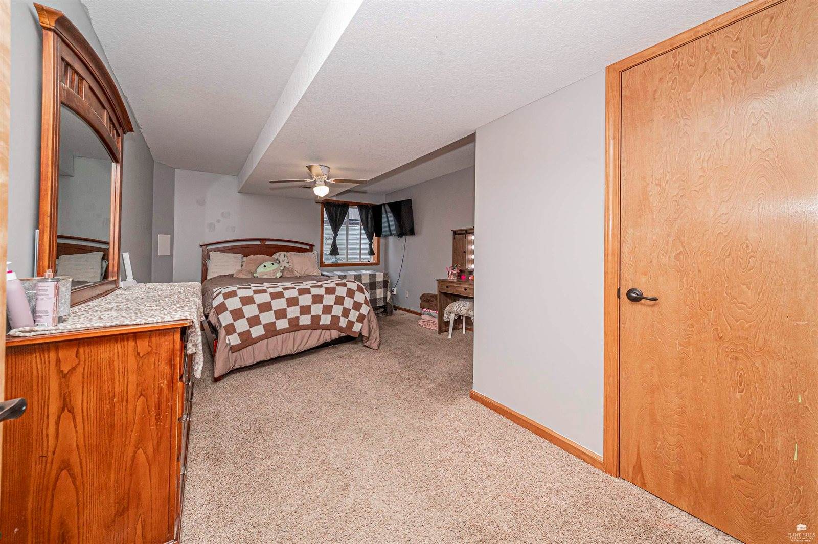 2714 Elm Creek Drive, Junction City, KS 66441