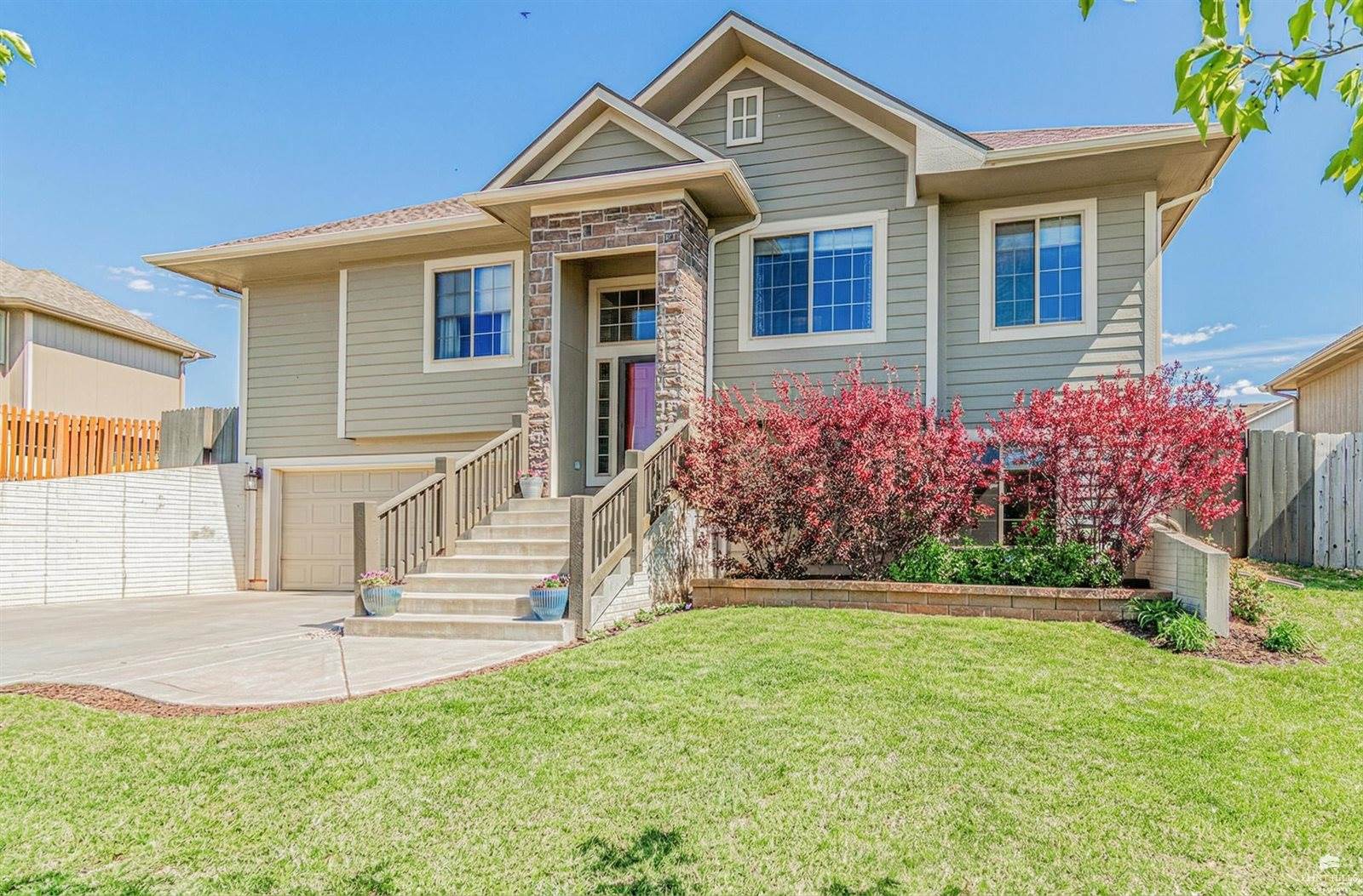 2407 Deer Trail, Junction City, KS 66441